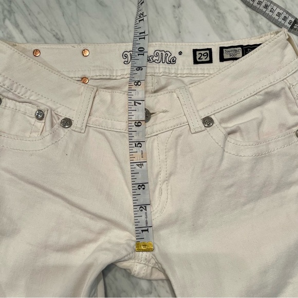 GUC MISS ME Low Rise White Jeans bootcut Sz 29 - Picture 7 of 7